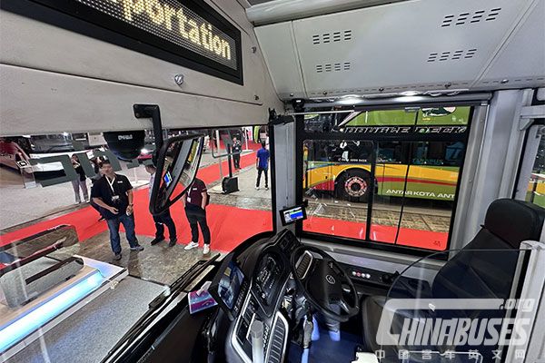 Chinese Enterprises Shine at the Busworld Southeast Asia in Jakarta